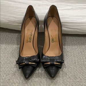 100% Authentic Salvatore Ferragamo Pumps